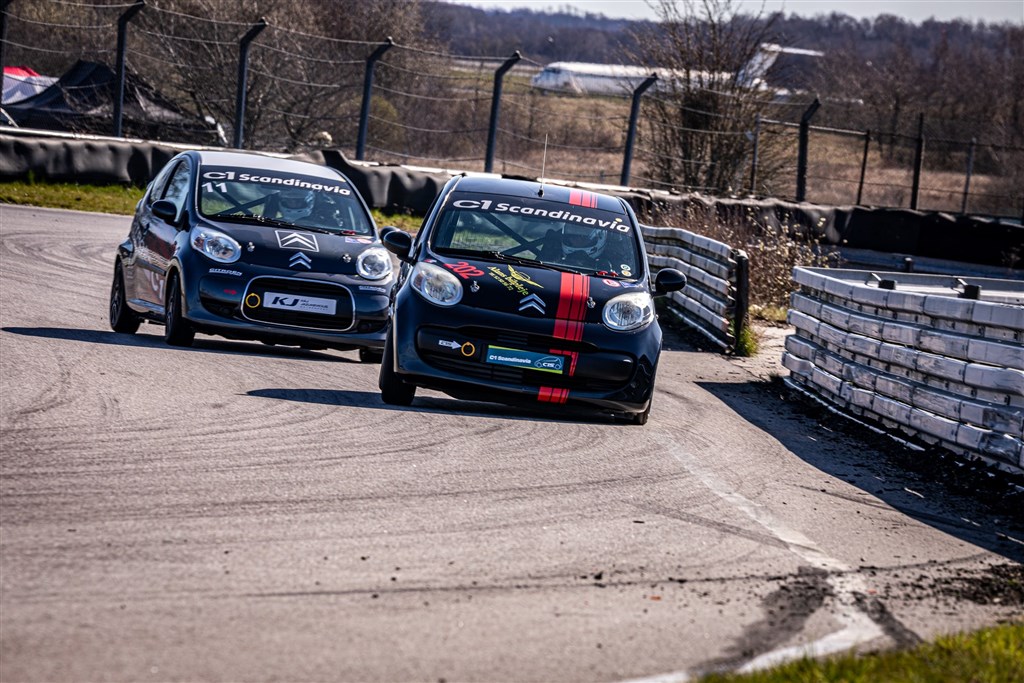 Der blev leveret racerløb fra højeste skuffe på Sturup Raceway.
(Foto: Grippo Motorsport PR)